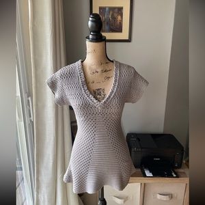 👚   CALVIN KLEIN SWEATER   👚